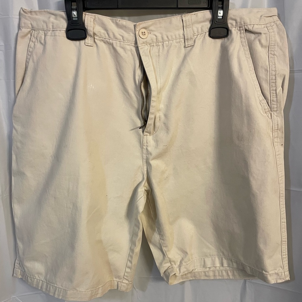 Visitor shorts